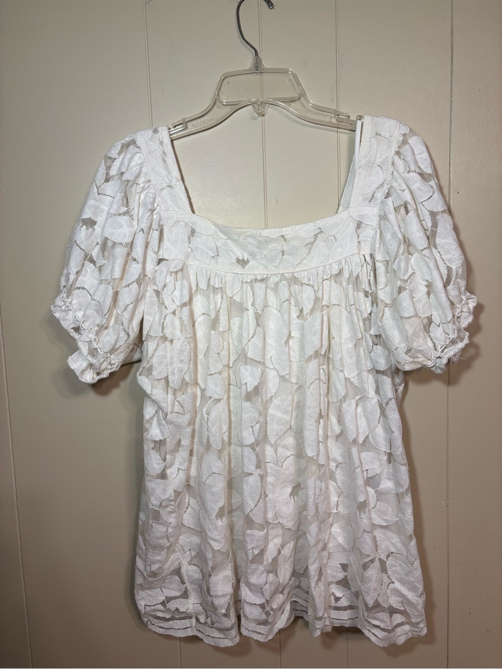 ECI White Lace Square-Neck Puff Sleeve Tunic